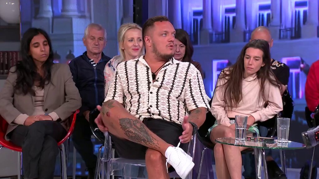 BEZ UVIJANJA U CELOFAN: Gastoz otkrio šta nakon svega misli o Kariću, evo šta mu NAJVIŠE zamera! (VIDEO)