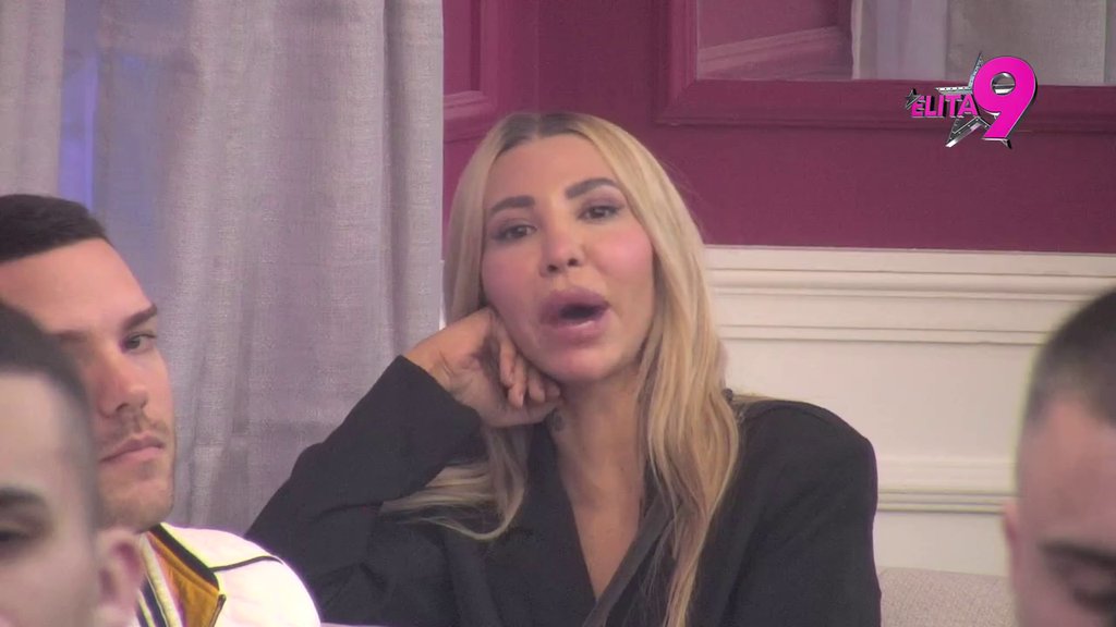 Vi ste na svim po*no sajtovima! Tamara doživela pomračenje, pa očitala bukvicu Aniti i Luki, pa otkrila da je Stanojlovićevu OTPISALA majka (VIDEO)