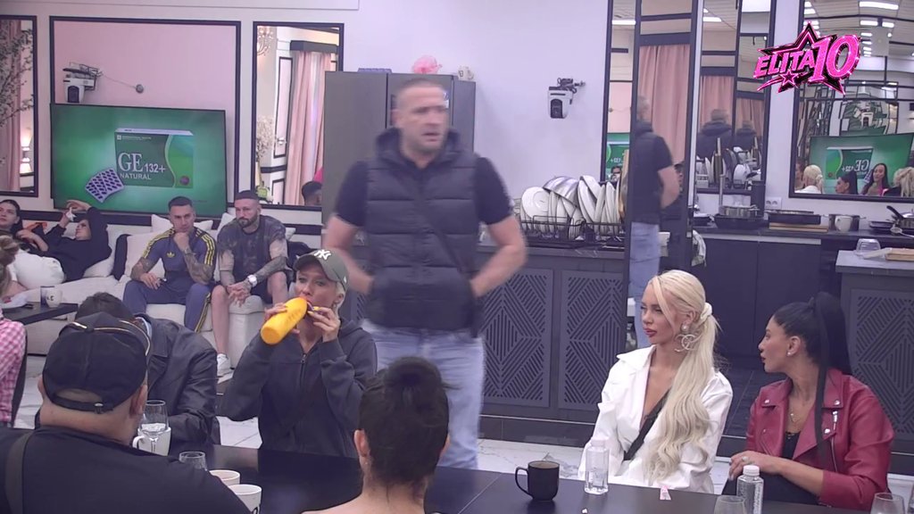 IMAĆEŠ BEBU SA NJOM! Burek dao Aneli i Filipu besplatan savet, pa Đole Kralj otkrio šta je Đukiću video u šolji: Diži sidro na vreme (VIDEO)