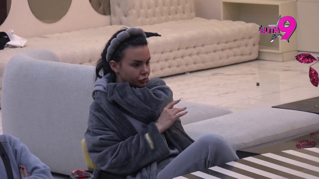 Kakvu istoriju ima TVOJ OTAC, ja ću da te PREVRNEM OVDE! Anita skače kao oparena, ne dozvoljava Dači da NOMINUJE Luku! (VIDEO)