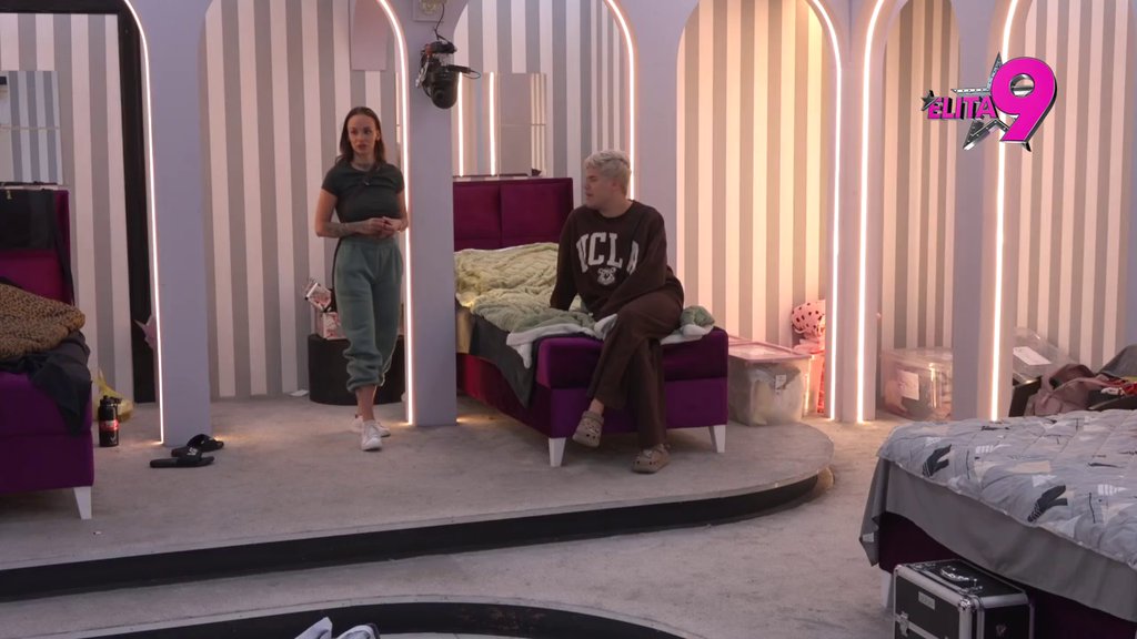 Nisam ljubavnica, nego preljubnica: Teodora razvezala jezik i brutalno urnisala Maju zbog provokacija! (VIDEO)