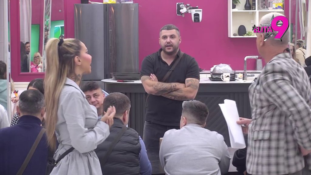 Priznala da je lagala! Asmin i Aneli oči u oči: Ahmićeva uhvaćena u novim neslaganjima, pokušala da demantuje da je pretukla Alibabinu sestru (VIDEO)