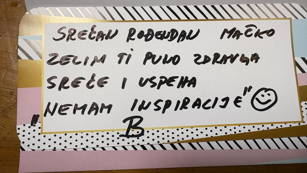ŽANIN BIVŠI MUŽ NE ODUSTAJE OD VANJE! Pogledajte šta joj je u jeku afere poslao u Šimanovce, tu je i ZAGONETNA PORUKA (FOTO)