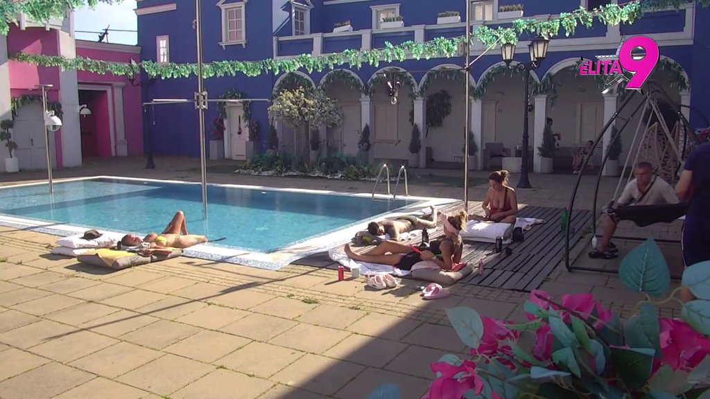 SAD SE DRUŽITE, A NEKAD STE HTELI... Aneli pecnula Daču i Ivana jer su zakopali ratne sekire, pa joj Virijević odbrusio! (VIDEO)