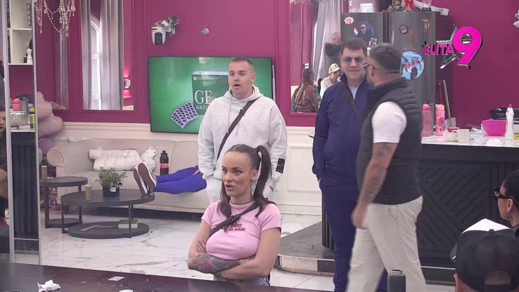 ONA NIJE NJENA DRUGARICA: Asmin predstavio Majin i Stanijin odnos nebitnim, ne smatra da je ispao DUPLJAK zbog svog ponašanja! (VIDEO)