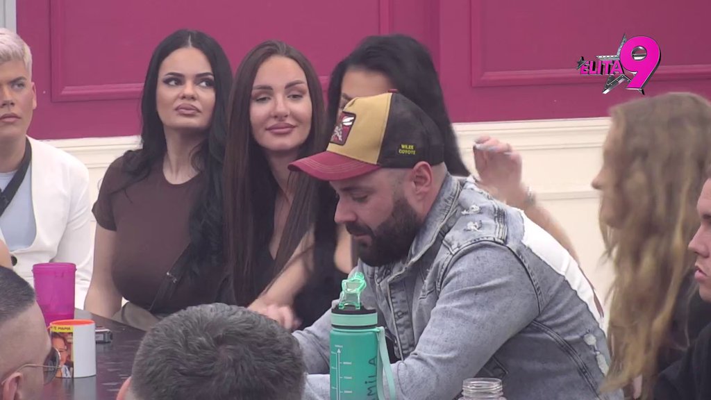 Skočili na noge! Milan otkrio učesnicima da je Anita trudna, a evo kako su reagovali Aneli, Anđelo i Matora (VIDEO)
