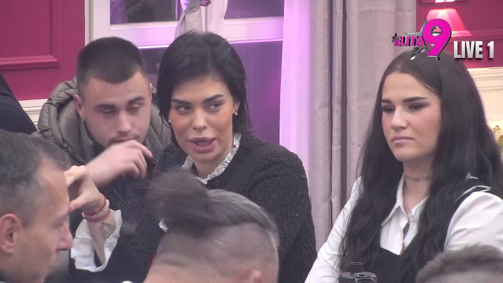 Ne krije koliko je razočaran: Anđelo uporedio svoju vezu sa Anitom sa vezom sa Teodorom Džehverović, priznao šta ga je šokiralo (VIDEO)