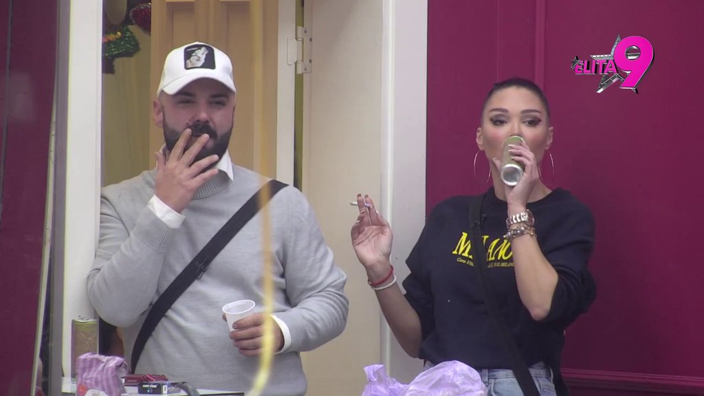 Koriste svaku priliku: Luka i Maja zajedno slušaju Anelino otvaranja duše o osećanjima prema Alibabi (VIDEO)