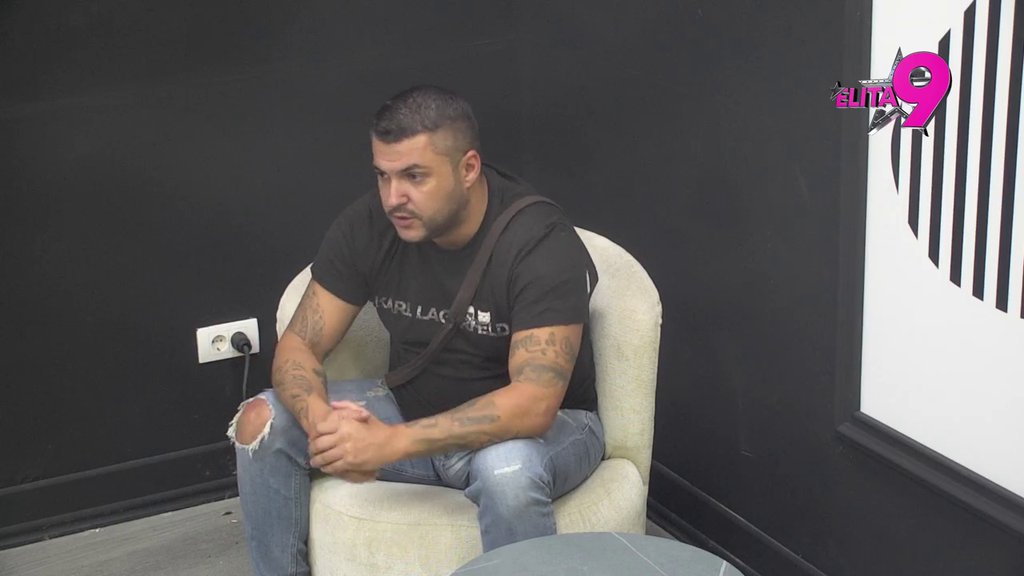 Taki mora da bude svestan... Asmin se oštrim rečima obratio Majinom ocu, pa progovorio o brutalnim svađama i ljubomornim scenama sa Majom: Svoj blam je prebacila na mene! (VIDEO)
