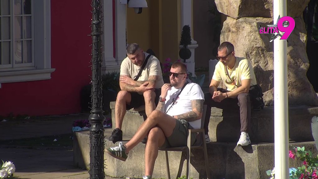 Morbidno ga degradirala, ne može da bude dobra: Miki Dudić gori od besa nakon saznanja da Peja i Ena prave dete! Nju žestoko spustio, jedva čeka da bratu očita bukvicu (VIDEO)