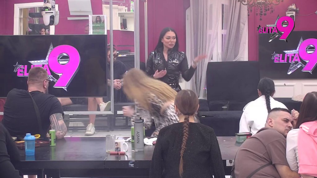 Ponovo zakuvala Maja Marinković: Boginja izgorela od ljubomore i pukla na Filipa, on joj odmah skratio jezik!  (VIDEO)