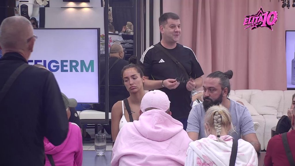 Teško mi je kada je u mojoj blizini: Miljana pronašla način kako da distancira Jasenku od sebe, poručila da im je odzvonio kraj (VIDEO)