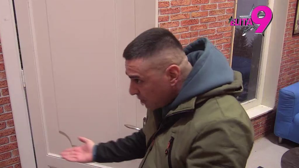 Bebici se opustio glasić: Pred Đukićem žestoko zaurlao na Teodoru, pa joj dao šut-kartu! (VIDEO)