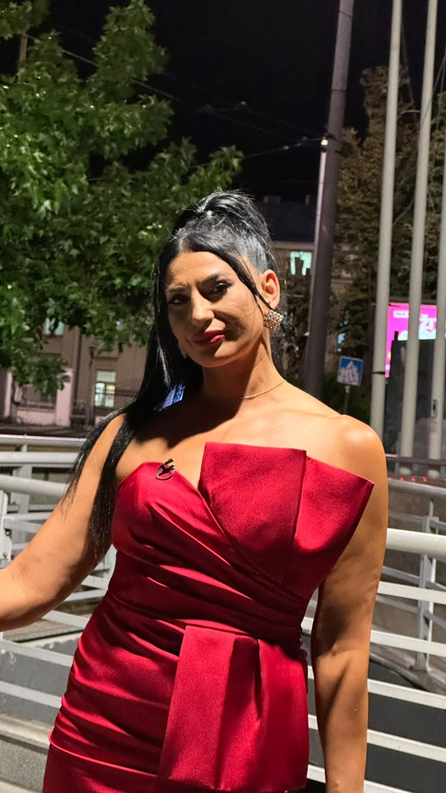 Šta dete da se navikne, pa OTAC JE OTAC:  Aleksandra Jakšić oplela po Asminu, pa progovorila o ANĐELU i njihovim simpatijama (VIDEO)