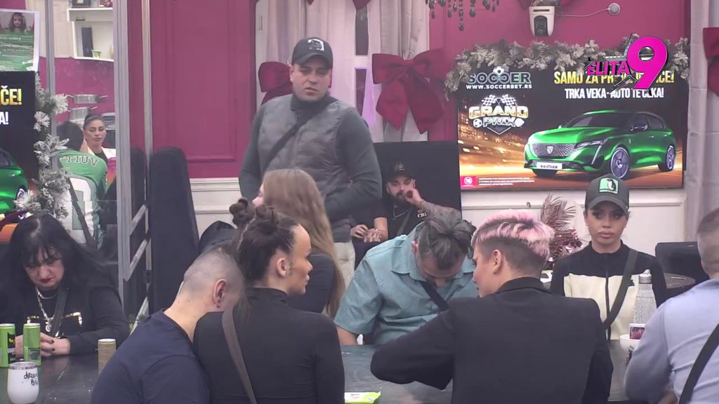 Ti i tvoja bivša žena ste bili jedini koji ste me uzdigli: Sara vinula Boru u nebesa, otkrila šta je je učinio za nju što mu nikad neće zaboraviti (VIDEO)