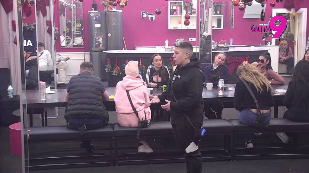 Sklopila sve kockice: Matora upecala Anitu, provalila je kako se izlanula za Relju Popovića! (VIDEO)