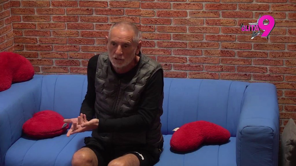 Razvezao jezik: Mića bez ustručavanja rešetao takmičarke Elite! (VIDEO)