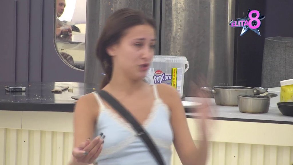 Šok! Stefani u suzama zbog Ninine čestitke, rešila da ide i protiv nje: Može da priča šta hoće, on je moj izbor (VIDEO)