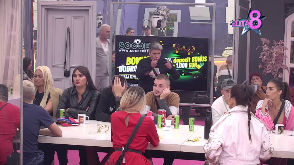 Eksplodirao: Milovan proključao pa izneo ISTINU o Bakiju i Jordanki, žustro odbranio Enu od Peje: Mamu si svoju uvalio u go*na! (VIDEO)