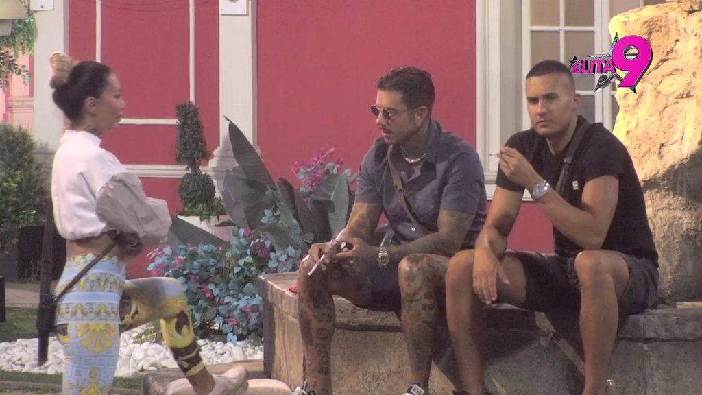 Sve karte na sto: Aneli očitala lekciju Filipu, on rešio da joj se oprada kao nikad do sad! (VIDEO)