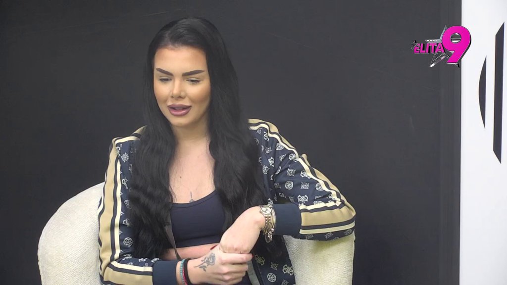 Ponovo se odala sama! Anita urnisala Anđela, demantovala prepiske sa Volkovim i spetljala se oko navodne afere sa Reljom: Nisam ni sa njim htela da potegnem temu! (VIDEO)