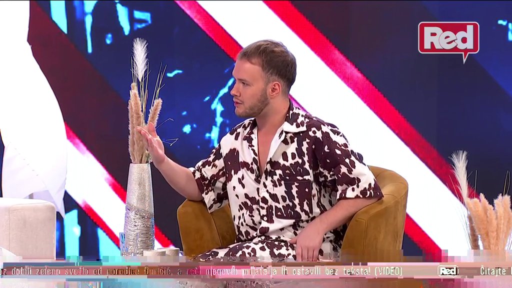 Hteo je da me odradi za 100 evra: Pavle otkrio da je Gastoza precrtao sa liste prijatelja, pa obelodanio još DETALJA o odnosu sa Anđelom Đuričić! (VIDEO)