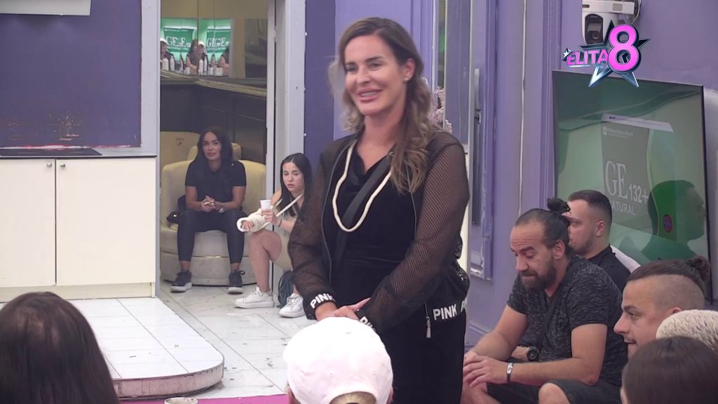 Razvezala jezik: Kačavenda konačno otkrila da li joj je draži Karić ili Gastoz, nastao muk u Beloj kući! (VIDEO)