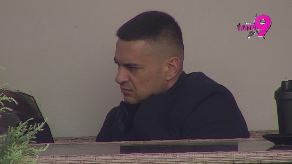 NEMA DALJE: Bebica peni zbog Igre istine koju su igrali Teodora i Filip, ona mu rekla da ju je Đukić pitao za njihovu veridbu (VIDEO)