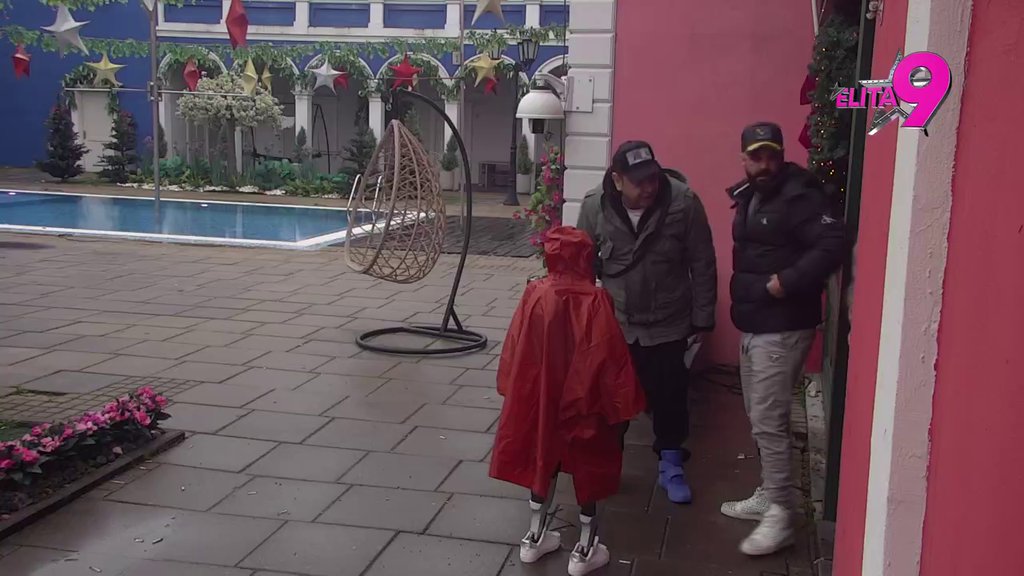 I TARANTINO BI IM POZAVIDEO: Pečenica i Luka otkrili detalje sa seta snimanja filma, ovo su najaktuelnija dešavanja! (VIDEO)