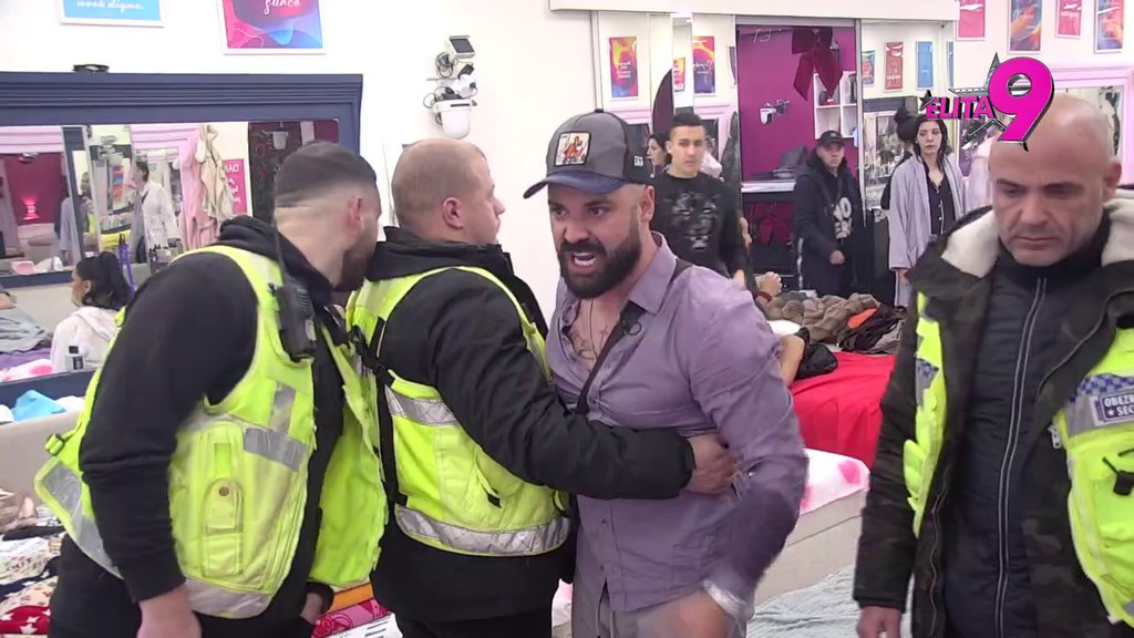 Tenzija se ne smiruje: Matora besna kao ris na Luku, ona i Dragana u duetu izvređale Biljanu kao nikog! (VIDEO)