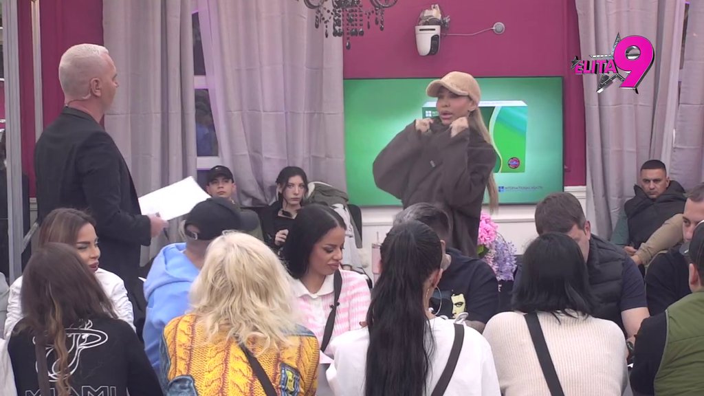 Ništa joj nije jasno, ali jeste sve! Aneli se totalno pogubila, Asmin otkrio zbog čega je gura kod Luke (VIDEO)