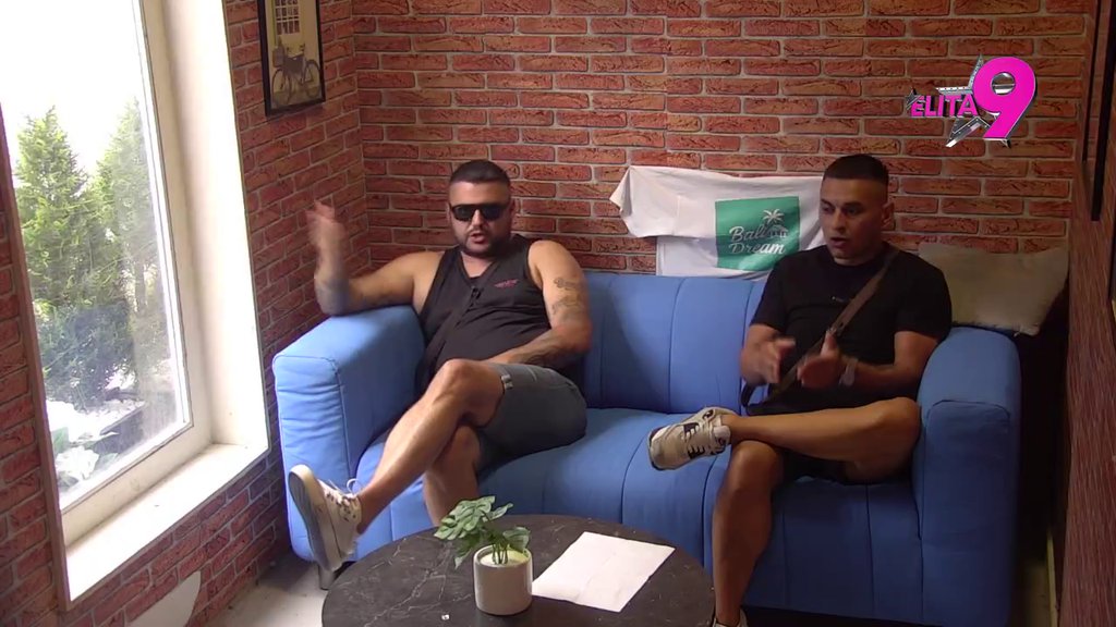 NESREĆAN JE I NEZADOVOLJAN: Bebica razbio Asminov štit, uvideo da iz dana u dan sve više upada u očaj zbog Maje: RASPRAVE SU VAM SVE GORE!  (VIDEO)