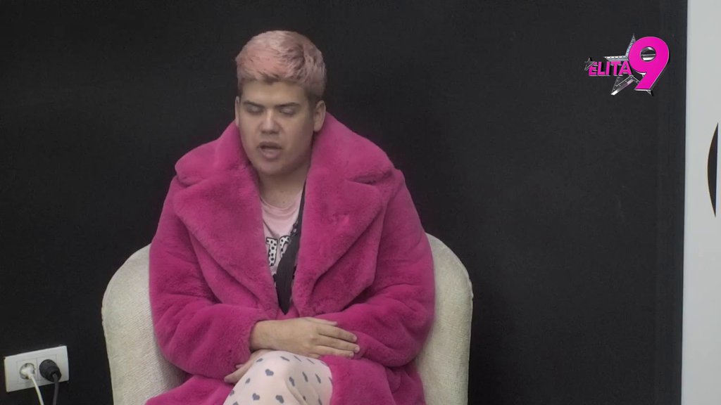 BILA JE STANIJIN POTRČKO: Uroš tvrdi da je Maja ODLEPILA za Asminom, šokirao priznanjem o svom odnosu sa Borom Santanom: ZALJUBLJEN JE U MENE, PITAO ME JE... (VIDEO)