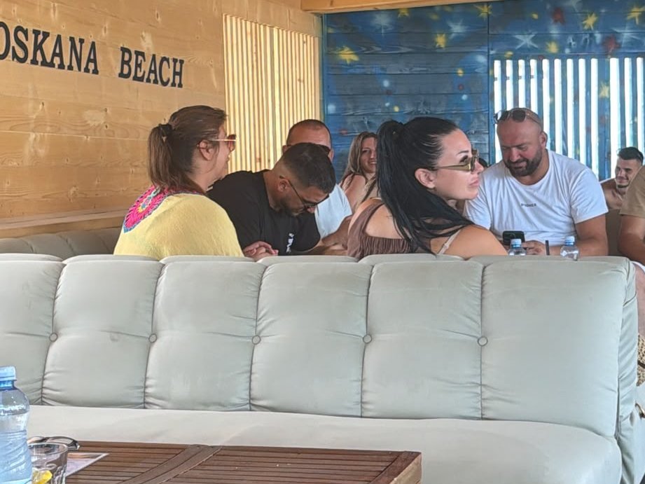 EKSKLUZIVNI PAPARACO! Miljana i Zola ponovo zajedno, evo gde su uhvaćeni! (FOTO)