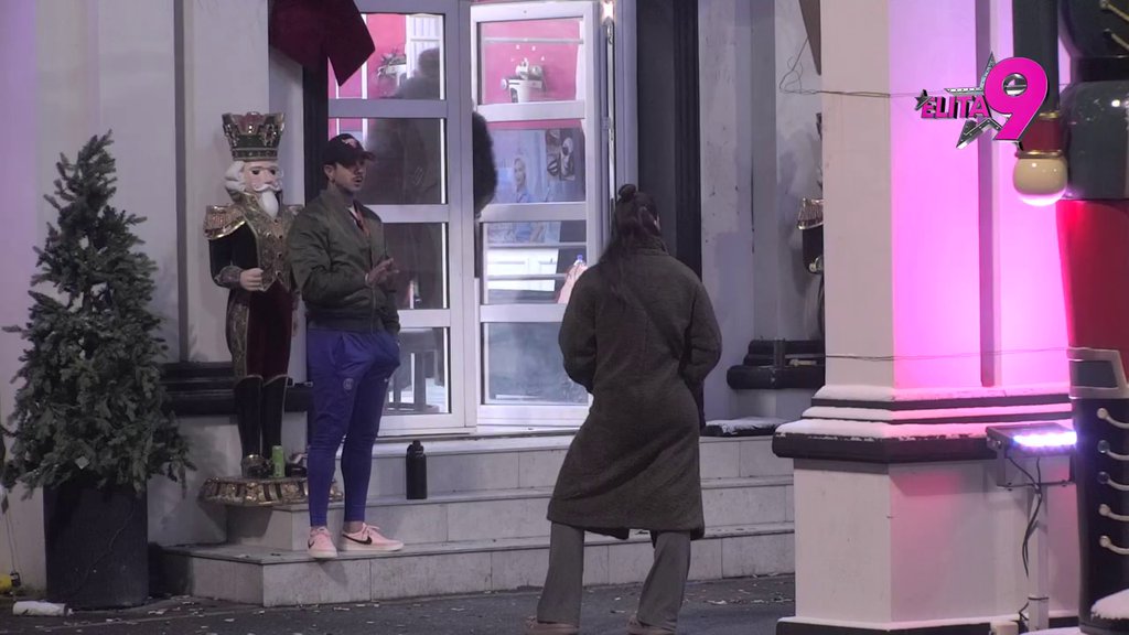 Postala sinonim za poniženje: Đukić obrisao Boginjom patos kao truleks krpom, ona samo što ne zaplače zbog šut-karte! (VIDEO)