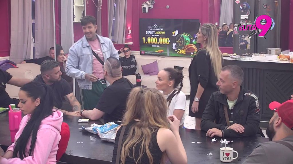 Emitovan klip koji su svi čekali: Pušten tajni flert Teodore i Filipa, nakon ovoga je sve jasno kao dan! (VIDEO)