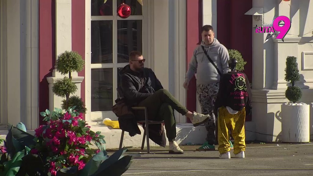 KOLIKI MU JE... Janjuš se prisetio Krofakvog POLNOG ORGANA, pa ga pohvalio MUŠKI! (VIDEO)