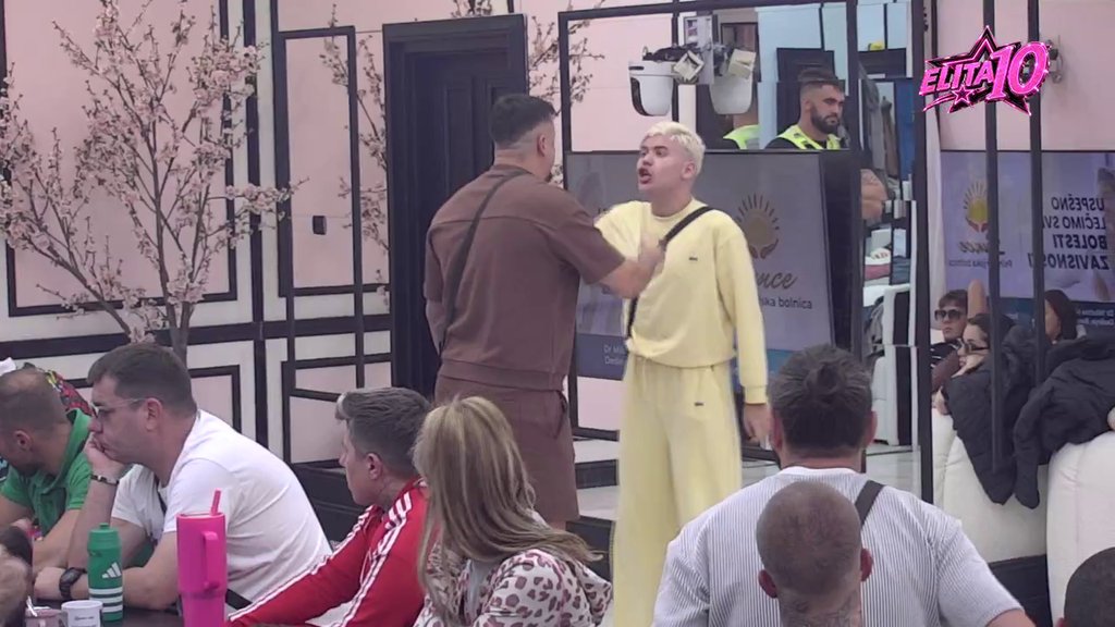 Svi znamo koliko si žena obrnuo: Terza nikad više nahvalio Karića, pa ga počastio velikim budžetom! (VIDEO)