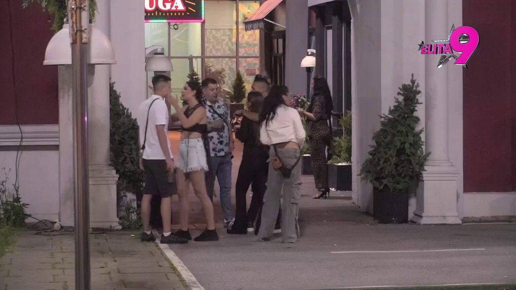 ON JE BESKUĆNIK, NEMA GDE DA ŽIVI I DA JEDE: Ivan pokazao svoju ljubomoru na Muratovu i Sarinu vezu, pa svašta izustio na njihov račun! (VIDEO)