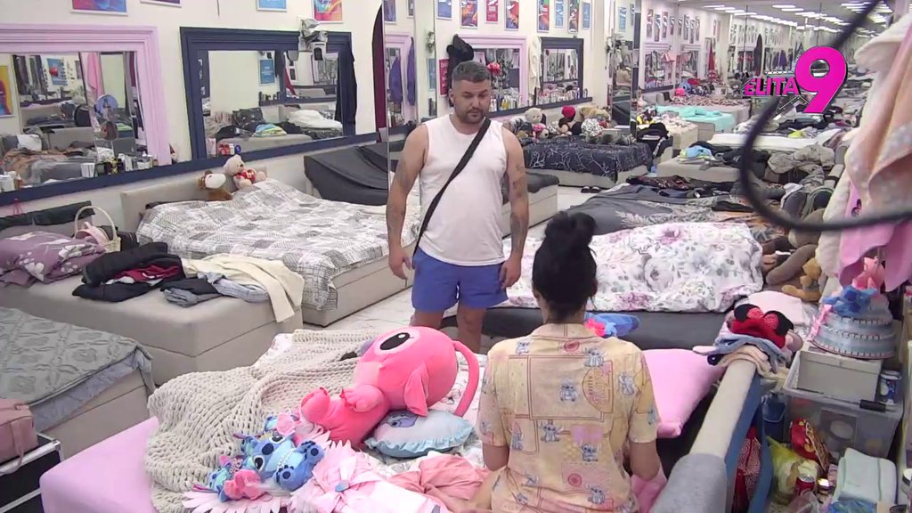 Kuku, lele! Maji popuštaju kočnice, Asmin otvorio dušu: Sviđa mi se kako spavaš, lakiraš nokte... (VIDEO)