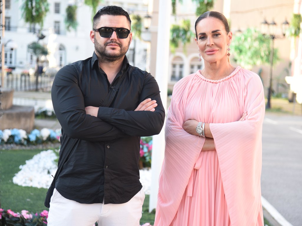 KAD JE BUDEM VIDELA, U ČETIRI OKA... Asminova majka Mevlida najavila pakleno suočavanje sa Kačavendom! Ovako odgovara na brutalne uvrede: Zna se ko je ona!