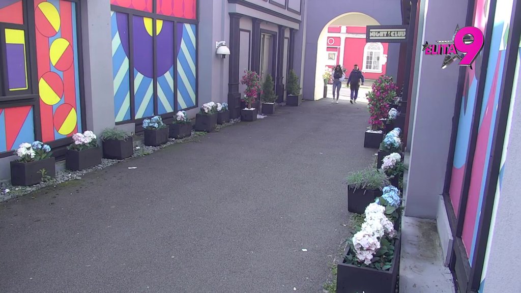 PONOVO KRENULI ISTIM SMEROM! Teodora i Bebica NEUMORNO UBIJAJU KRUGOVE po Eliti, više se ne razdvajaju! (VIDEO)