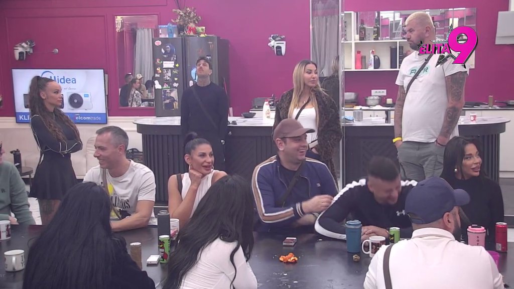 OVO NIKO NIJE OČEKIVAO! Evo koga je Januš izabrao za ovonedeljne potčke:(VIDEO)