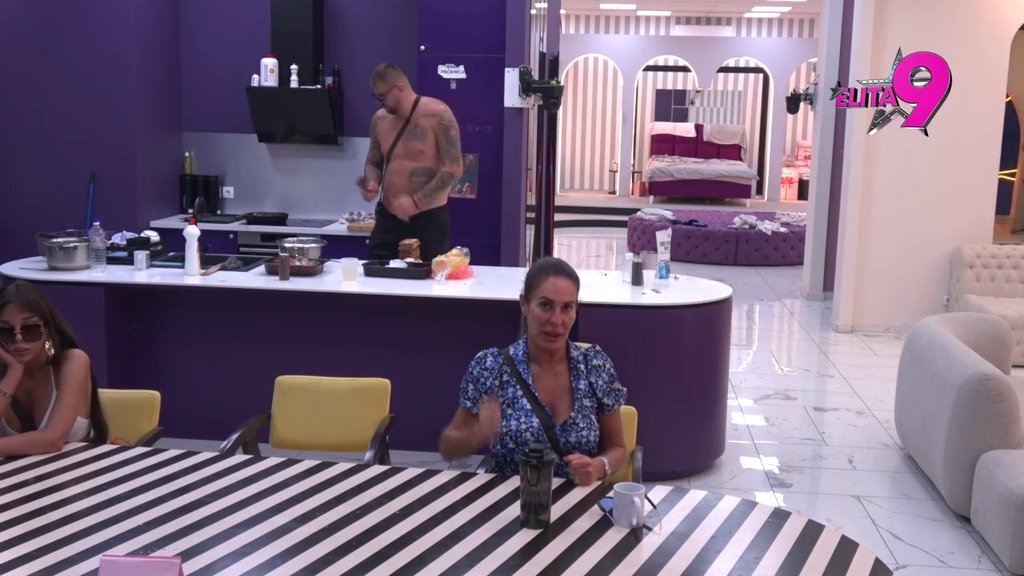SARA JE NORMALNIJA OD TEBE: Kačavenda napravila pometnju sa Janjušem, pa joj Anđelo udelio brutalni odgovori! (VIDEO)