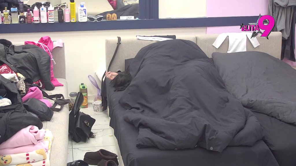 Postaje njihova noćna mora: Maja prekinula vrelu akciju Anite i Filipa, sad je sve jasno (VIDEO)