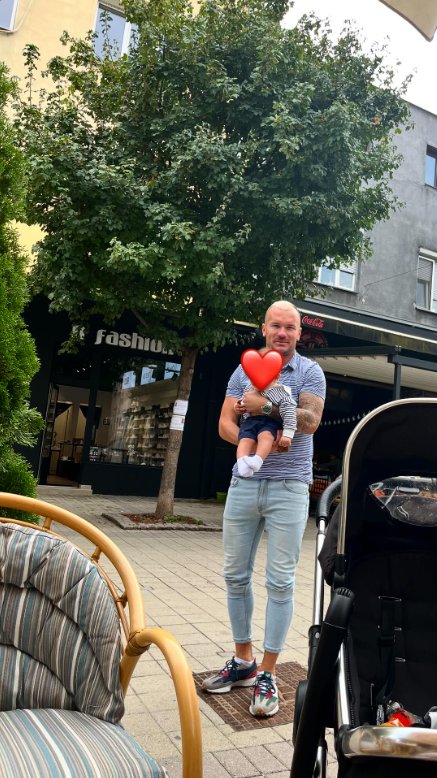 TOLIKO LJUBAVI U PAR SEKUNDI: Stefani do detalja otkrila kako je proteklo Munjezovo upoznavanje sa sinom! ODMAH SU POČELI DA PRAVE HAOS
