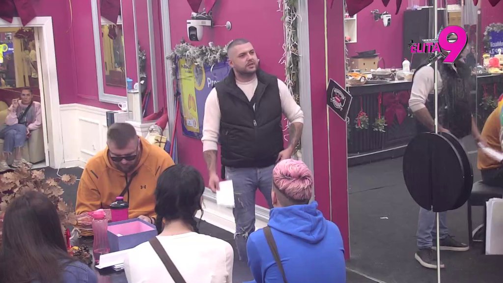 Aboridžini mu došli glave! Alibaba umalo podivljao zbog pitanja, Janjuš doživeo potpuni FIJASKO (VIDEO)