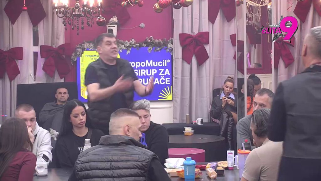 Pobesnela: Maji pala roletna zbog Đukićevog povlačenja, žestoko ga isprozivala jer nije stao iza nje! (VIDEO)