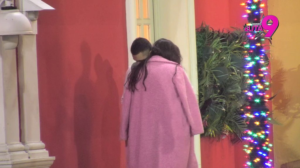 Ostvarila se Borina noćna mora: Pao poljubac Murata i Anastasije, nakon ovoga im se ne piše dobro (VIDEO)