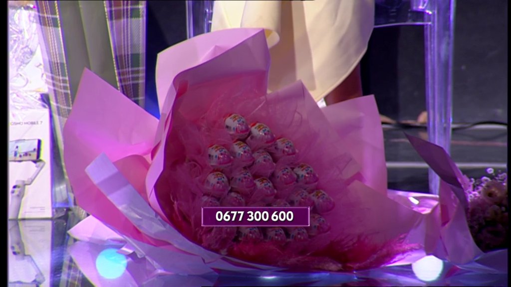 Odrešili kesu: Fanovi Luke i Aneli dokazali da ne štede, poslali im kutiju punu EVRA! (VIDEO)